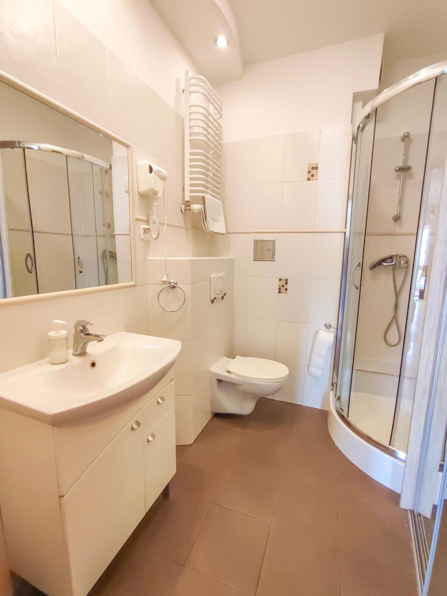Prywatny Parking Apartament Zacisze By Rentoom Stary Toruń Εξωτερικό φωτογραφία