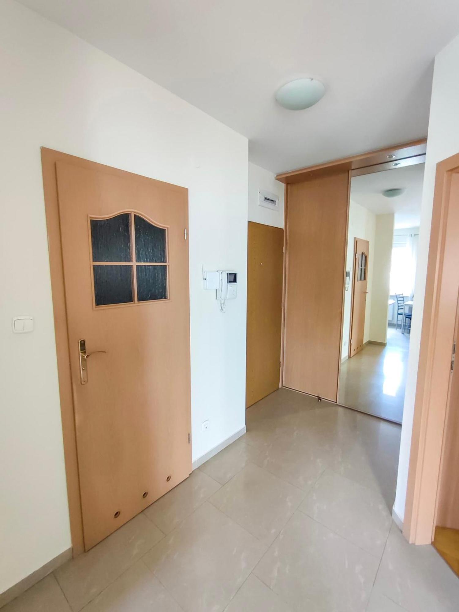 Prywatny Parking Apartament Zacisze By Rentoom Stary Toruń Εξωτερικό φωτογραφία